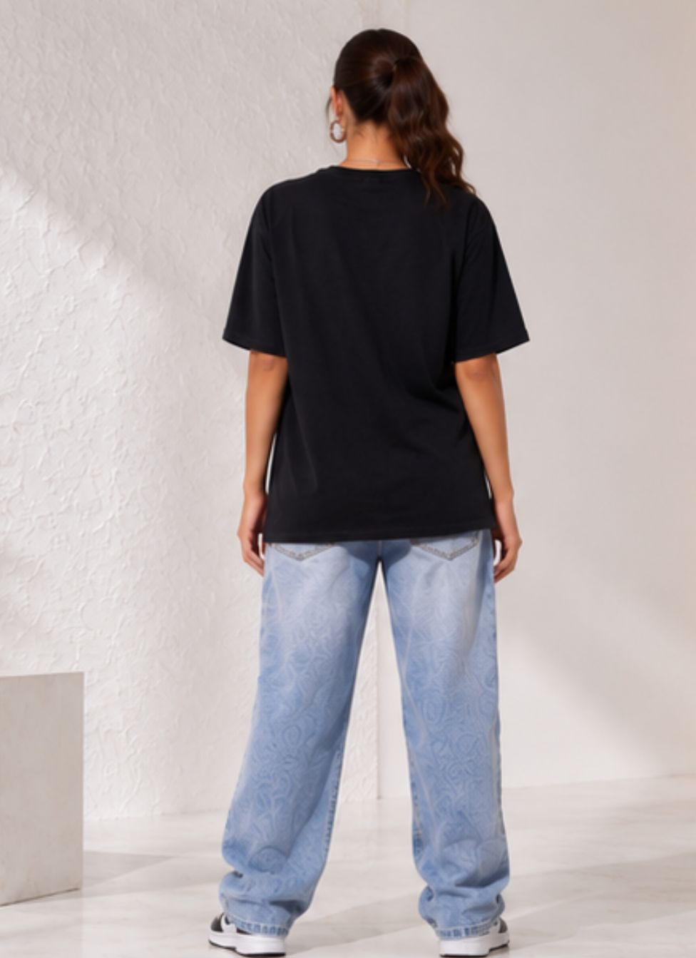 Women's Black Oversized Crew Neck T-Shirt